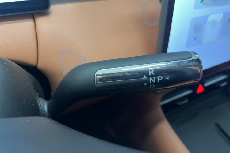 蓝电E5 PLUS 2026款 165km 长续航先享版Ultra 7座局部细节18