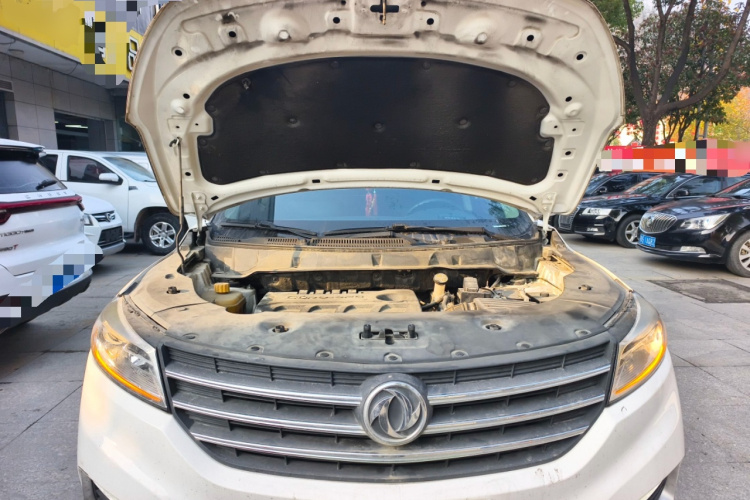 东风风光 风光580 2020款 1.8L 手动舒适型机舱底盘24