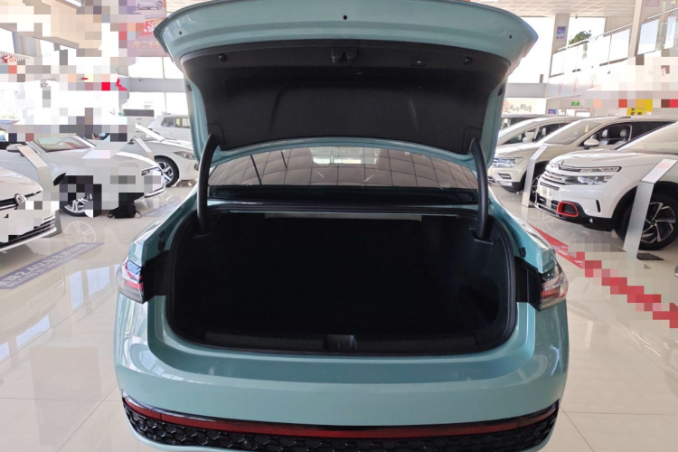 大众 帕萨特 2025款 Pro 380TSI 星空龙尊版局部细节23