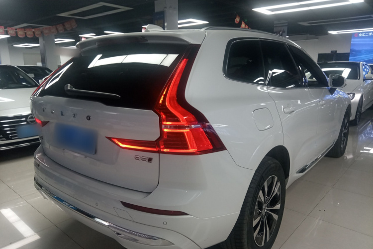 沃尔沃XC60 2024款 B5 四驱智逸豪华版车身外观6005