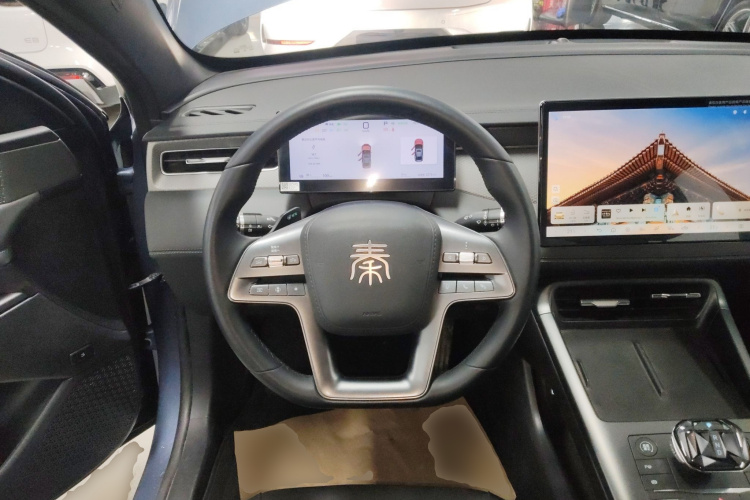 比亚迪 秦PLUS 2025款 EV 智驾版 510KM领先型中控内饰13