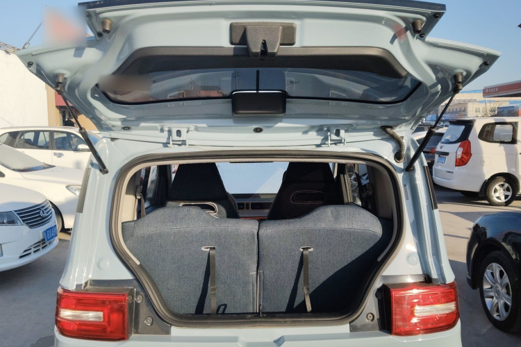 五菱汽车 宏光MINIEV 2021款 马卡龙臻享款 磷酸铁锂机舱底盘23