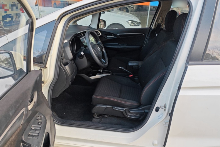 本田 飞度 2018款 1.5L CVT潮跑版中控内饰19