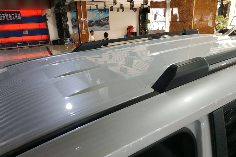 丰田 普拉多 2025款 2.4T 穿越BX版 5座车身外观57