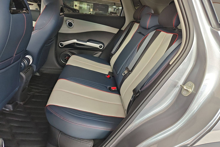 比亚迪 元PLUS 2022款 510KM 旗舰型中控内饰21