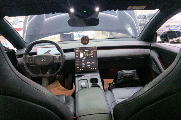 蔚来ET5T 2024款 75kWh Touring中控内饰12