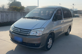 东风风行 菱智 2015款 M3 1.6L 7座豪华型