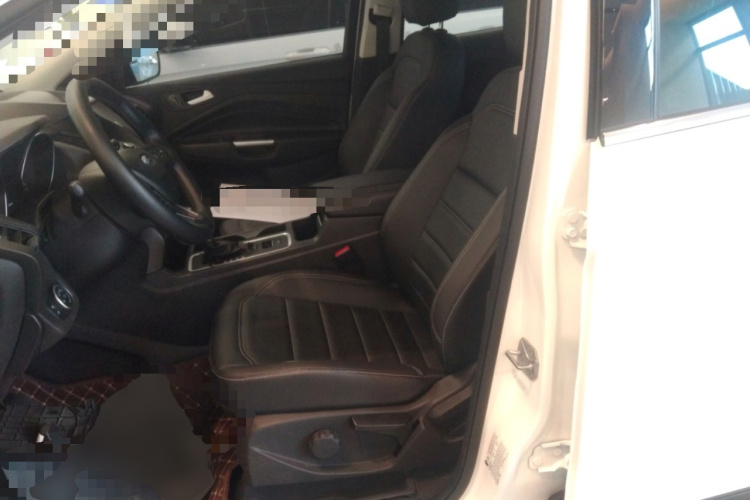 福特 翼虎 2019款 EcoBoost 180 两驱铂翼型 国VI中控内饰19