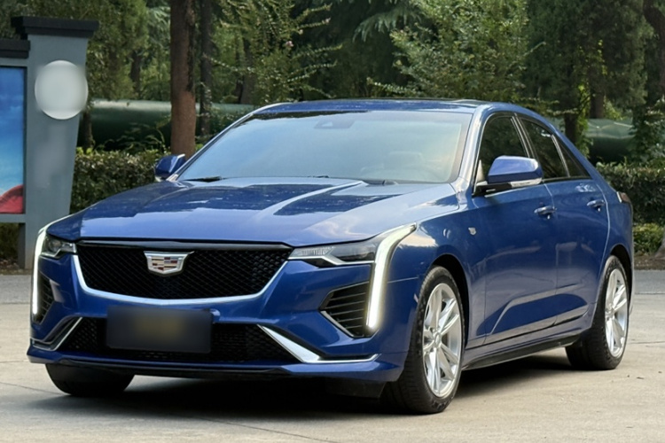 凯迪拉克CT4 2022款 28T 风尚型车身外观1