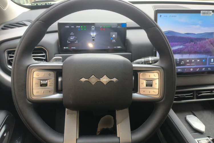 方程豹 钛3 2025款 501KM 后驱智驾Max版局部细节13