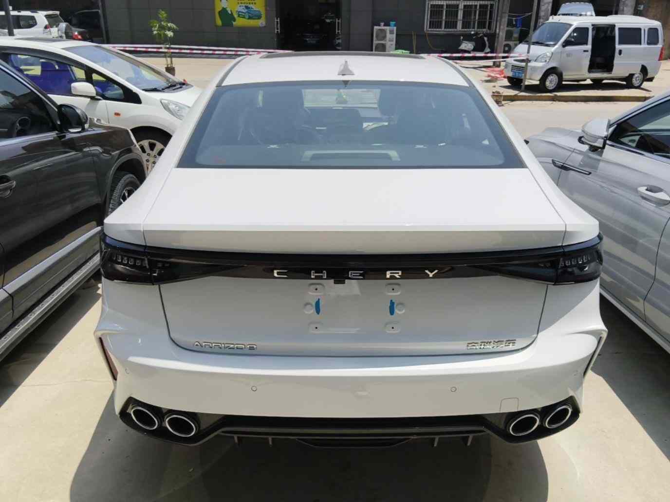 奇瑞 艾瑞泽8 2025款 1.6T DCT智(4)