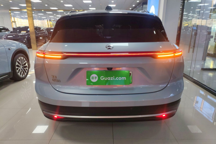 蔚来ES6 2023款 75kWh车身外观6