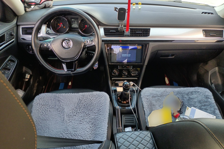 大众 宝来 2018款 1.5L 手动舒适型中控内饰12