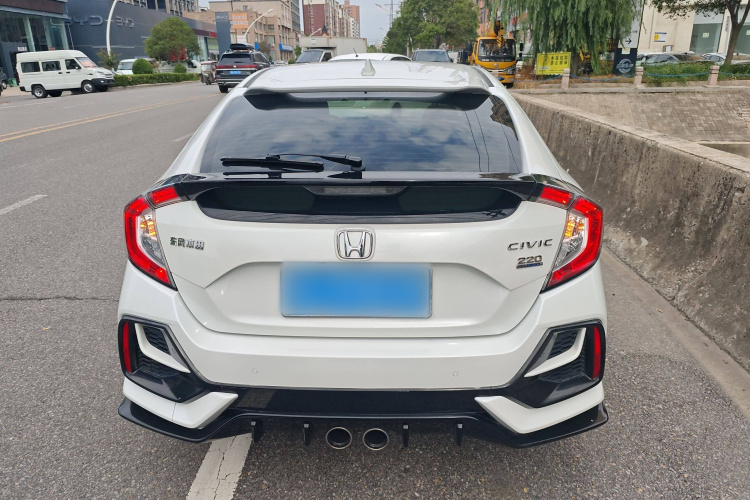 本田 思域 2021款 HATCHBACK 220TURBO CVT潮酷控车身外观6004