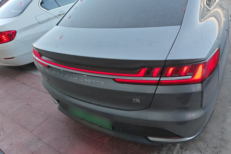 比亚迪 汉 2020款 EV 超长续航版尊贵型车身外观6