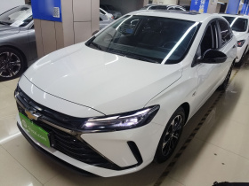 雪佛兰 科鲁泽 2023款 1.3T 轻混自动尊享版