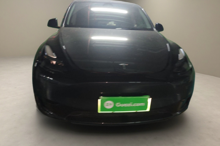 特斯拉 Model Y 2024款 后轮驱动版车身外观2