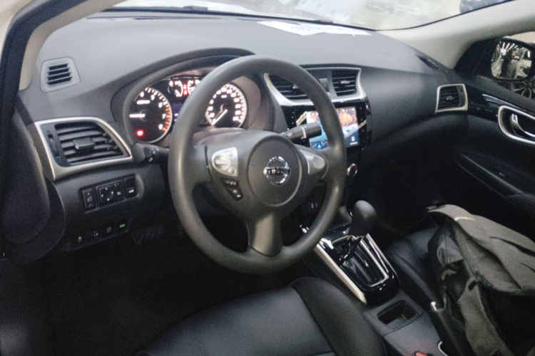 日产 轩逸 2024款 经典 1.6XL CVT豪华版中控内饰12