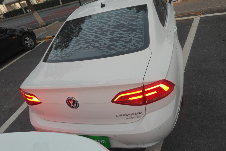 大众 凌渡 2018款 280TSI DSG舒适版车身外观6