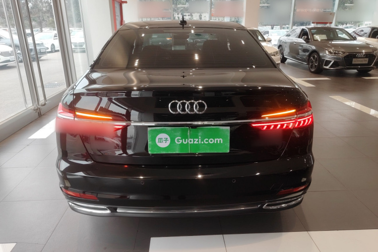 奥迪A6L 2022款 40 TFSI 豪华致雅型车身外观6004