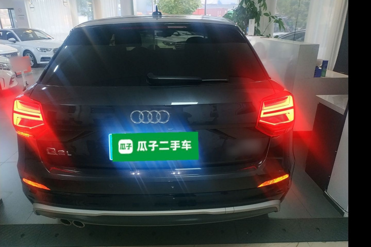 奥迪Q2L 2020款 35 TFSI 进取动感型车身外观6