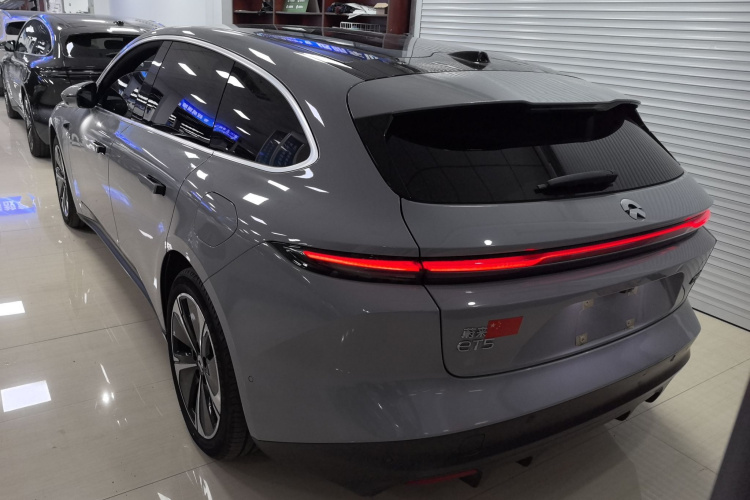 蔚来ET5T 2023款 75kWh Touring车身外观6004