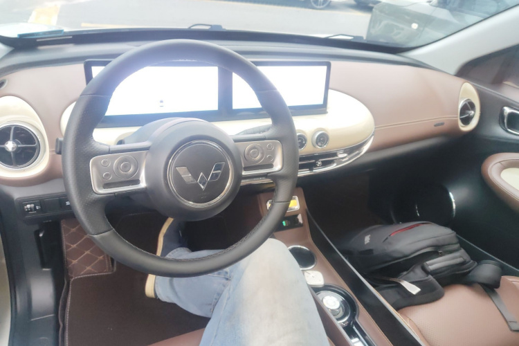 五菱汽车 五菱缤果 2024款 333km 灵犀互联款中控内饰7002