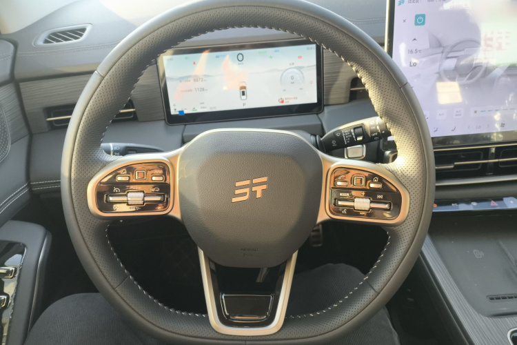 捷途山海L9 2024款 1.5TD 2DHT Pro 7座局部细节13