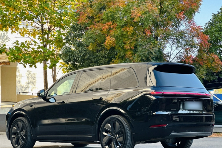 理想汽车 理想L9 2024款 Ultra车身外观6004