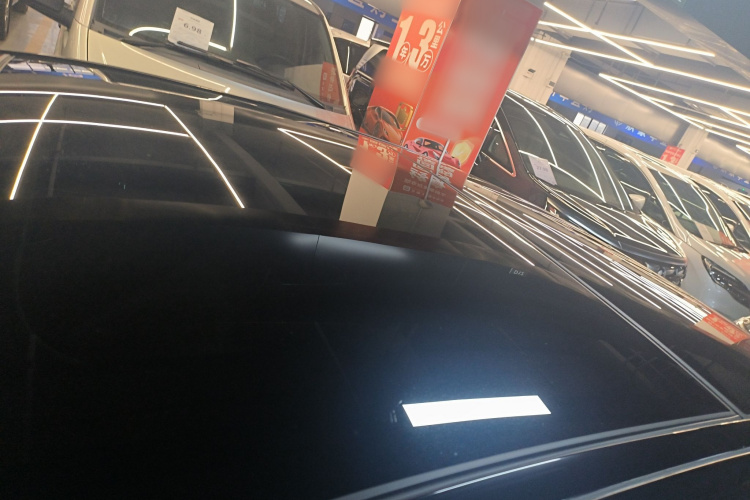 奔驰E级 2018款 E 300 L 运动豪华型局部细节57