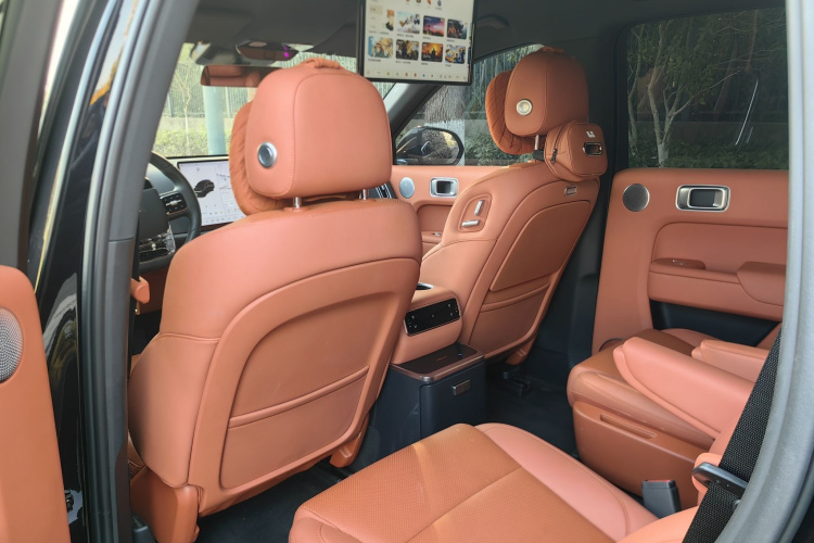 理想汽车 理想L8 2024款 Pro车身外观6006