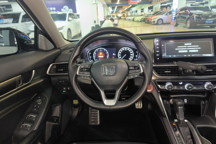 本田 雅阁 2022款 260TURBO 幻夜·尊贵版中控内饰13