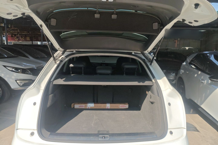 奥迪Q3 2015款 35 TFSI quattro 技术型局部细节23