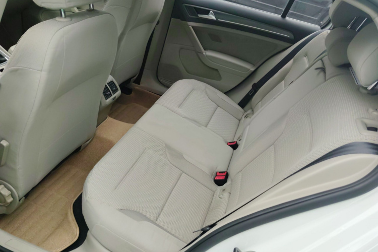 大众 高尔夫 2015款 1.4TSI 自动舒适型中控内饰21