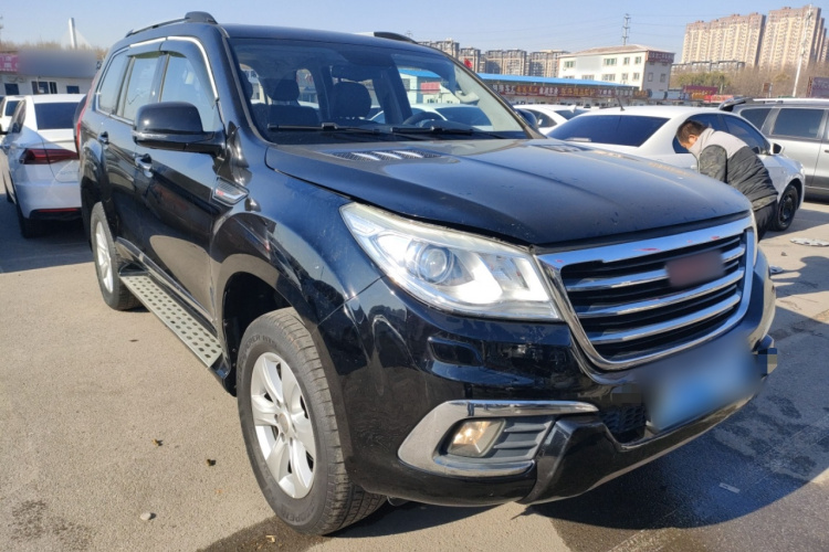 哈弗H9 2015款 2.0T 四驱豪华型 7座车身外观3