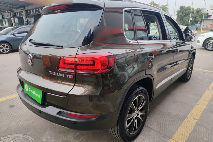 大众 途观 2015款 1.8TSI 自动两驱豪华型车身外观7