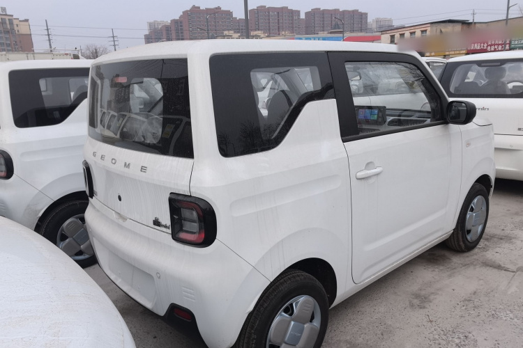 吉利银河 2024款 熊猫mini 200km 耐力熊车身外观6003