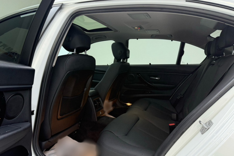 宝马3系 2017款 320Li xDrive 时尚型中控内饰7003