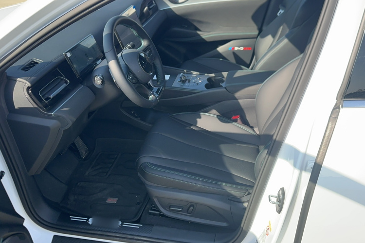 比亚迪 海豹06新能源 2025款 DM-i 智驾版 120KM尊荣型局部细节19