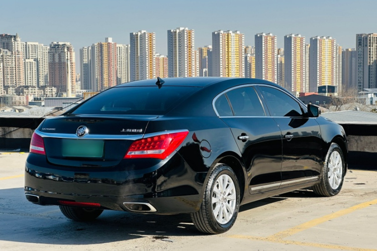 别克 君越 2013款 2.4L SIDI精英舒适型车身外观6005