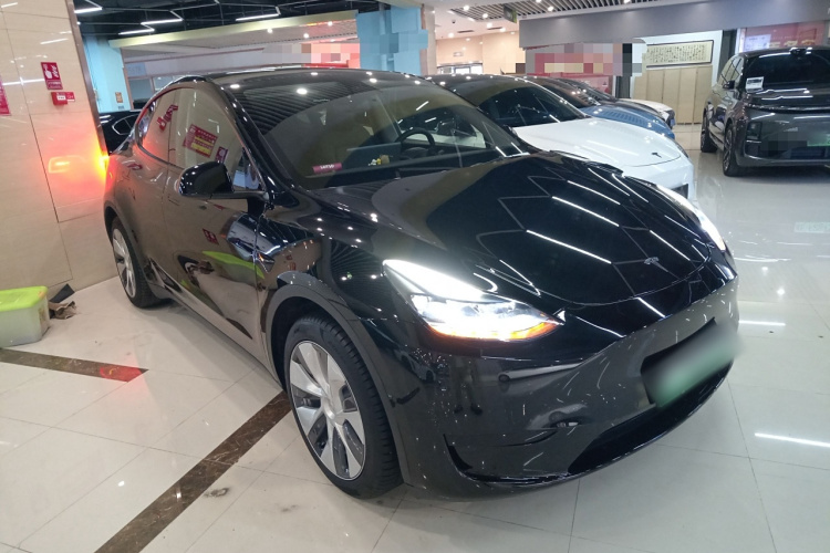 特斯拉 Model Y 2022款 改款 后轮驱动版车身外观6002