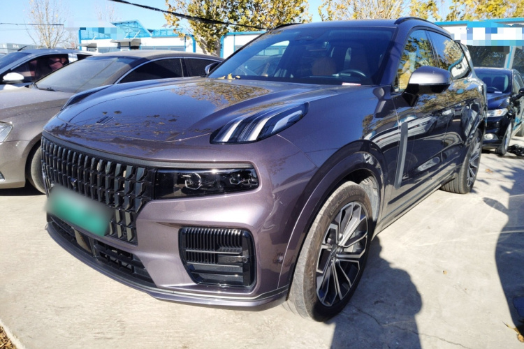 领克09 EM-P 2023款 2.0TD EM-P 远航版PM 七座车身外观1