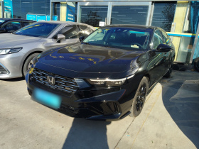 本田 雅阁 2025款 运动系列 260TURBO 豪华版