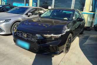 本田 雅阁 2025款 运动系列 260TURBO 豪华版