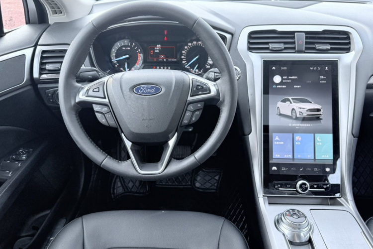 福特 蒙迪欧 2020款 EcoBoost 180 时尚型中控内饰7006