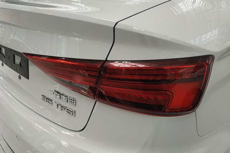 奥迪A3 2020款  Limousine 35 TFSI 运动型 国VI车身外观9