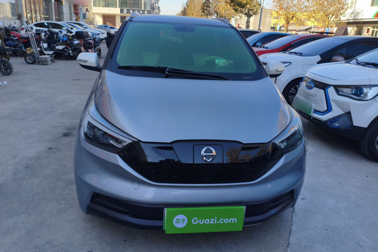 江铃集团新能源 易至EV3 2019款 酷跑版车身外观2