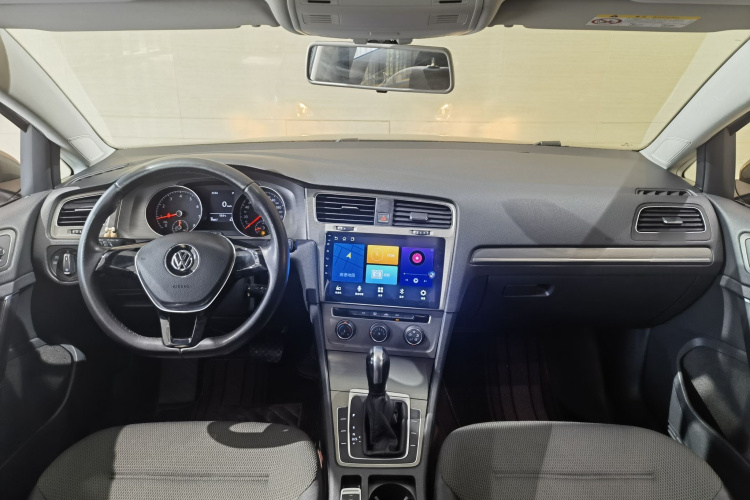 大众 高尔夫 2016款 1.6L 自动舒适型中控内饰7003