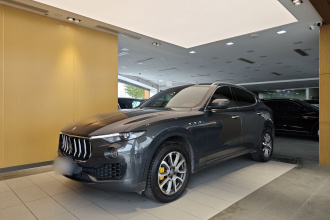 玛莎拉蒂 Levante 2016款 3.0T 标准型