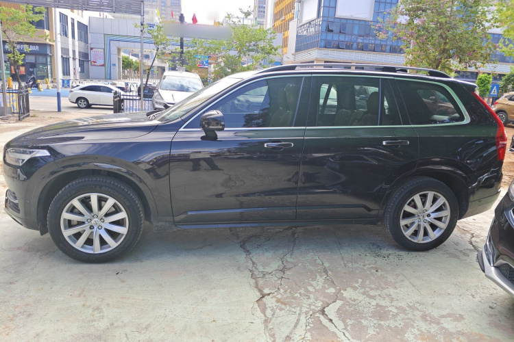 沃尔沃XC90 2015款 T6 智雅版 7座车身外观4